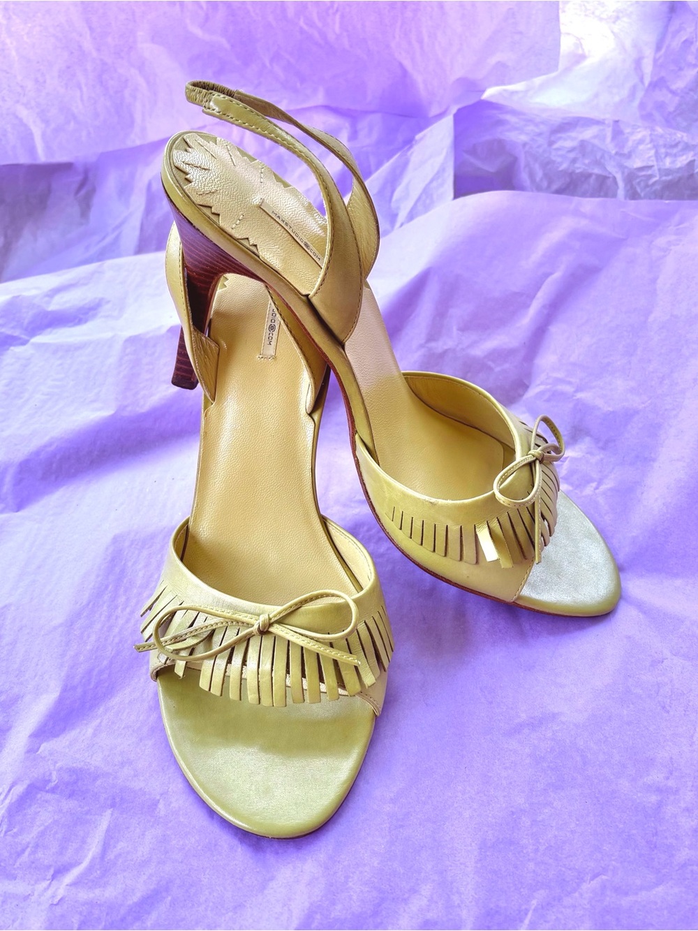 Max Studio celery Fringe with bow Open-Toe Slingback Heels